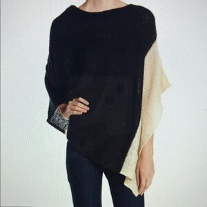 NEW! Wooden Ships Black & Cream Knit Poncho Size M/L  NWT